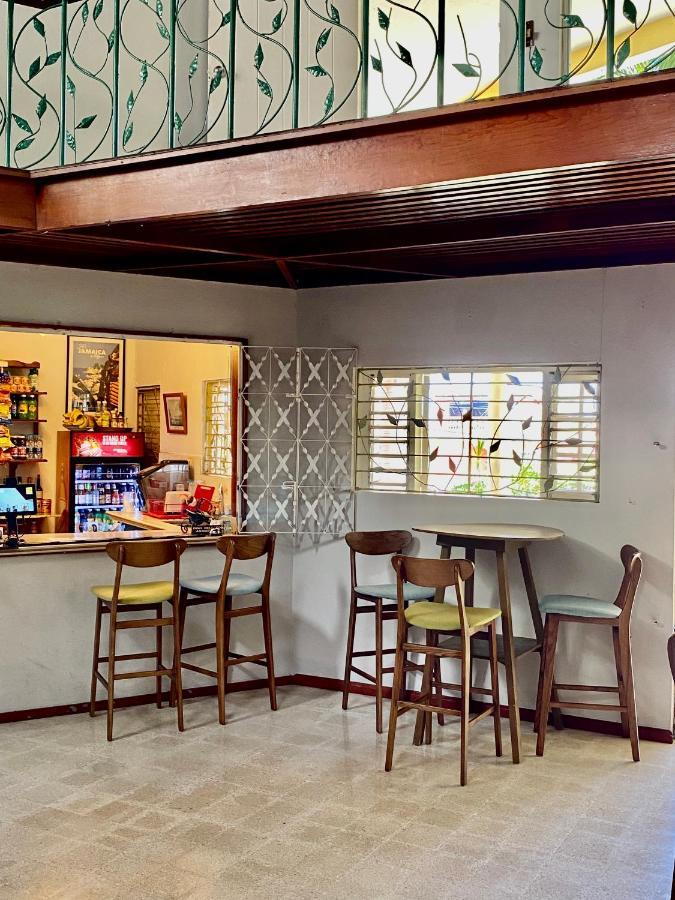 The Blue Orchid B&B Montego Bay Exterior foto